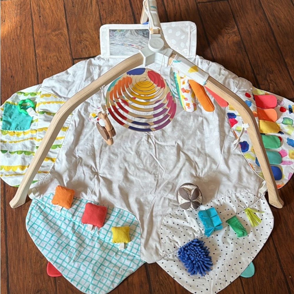 Lovevery Playgym
